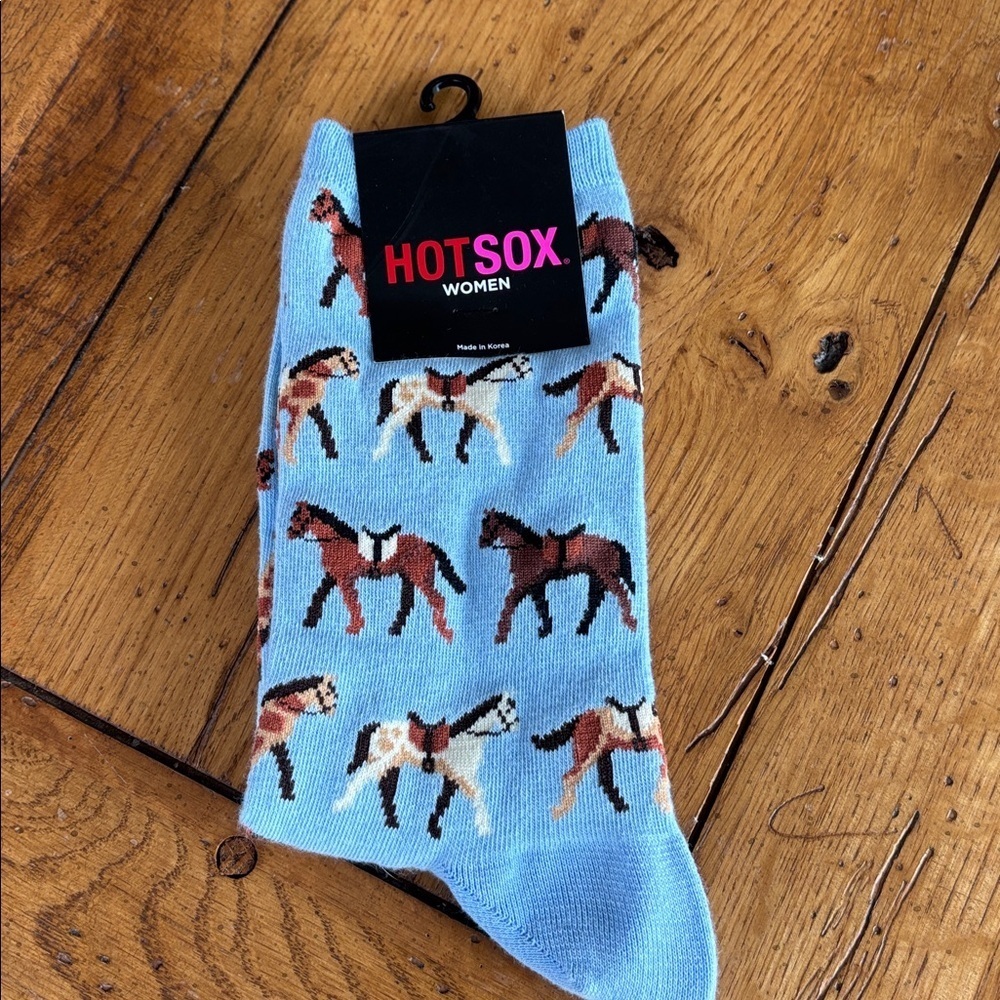 Hot Sox Women’s Horses Fashion Crew Socks Light Blue Brown 9-11 Nwt Equestrian — image 2 of 6